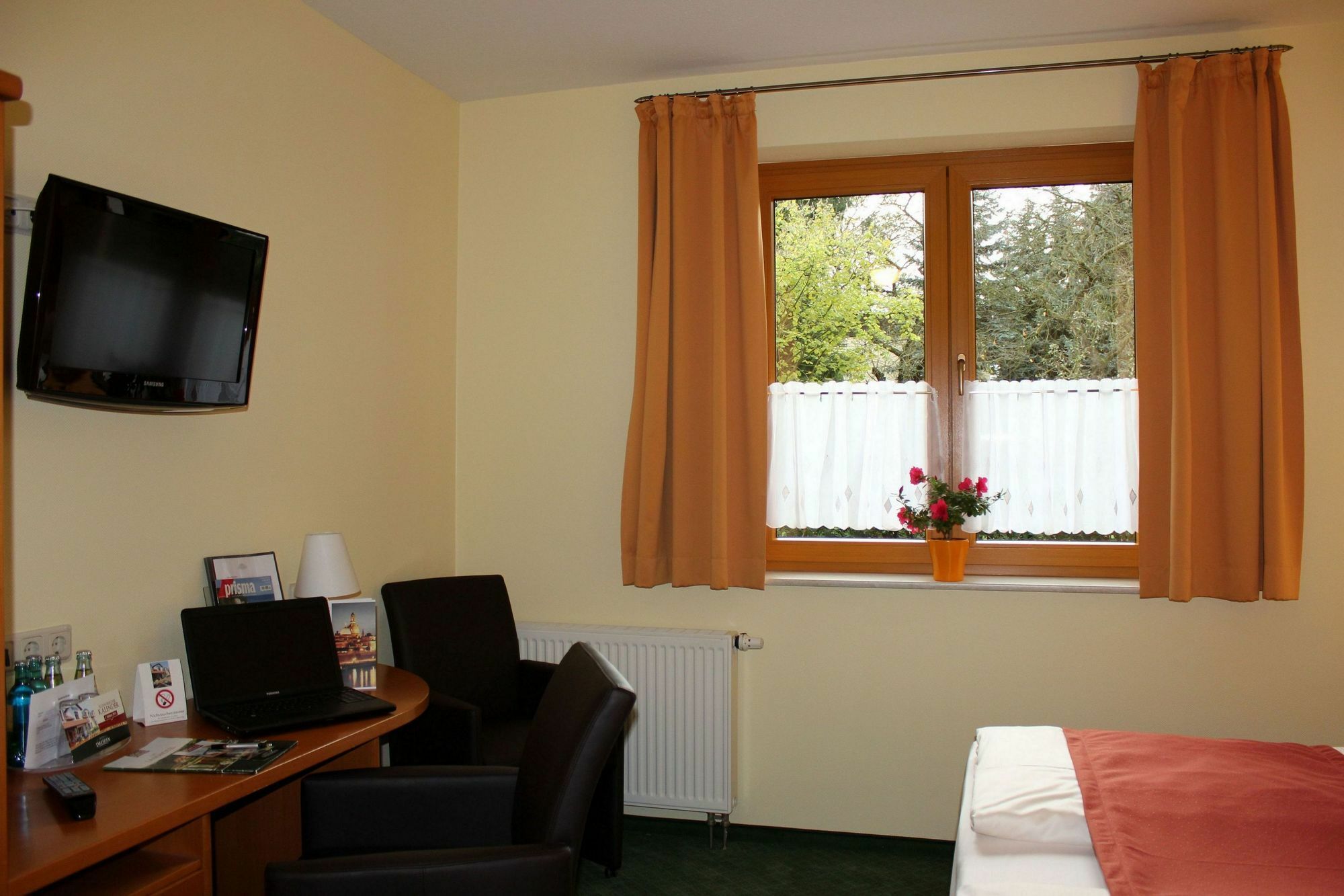 Landhotel Dresden 3*