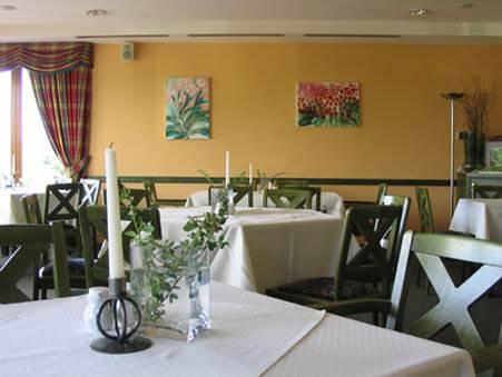 Landhotel Dresden 3*